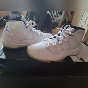 Retro Nike Air Jordan 9s Men's Size 11